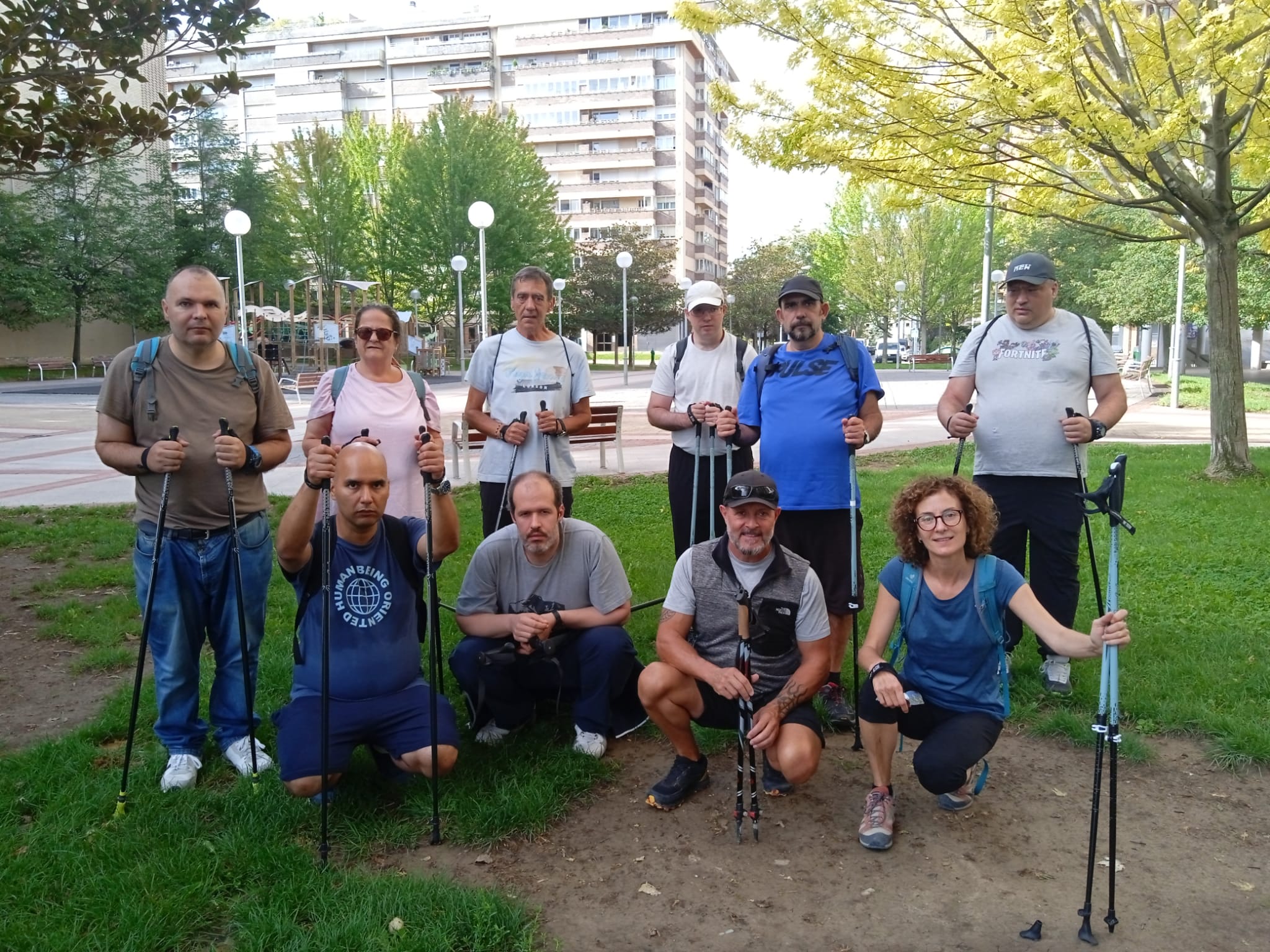 PRACTICANDO LA MARCHA NORDICA